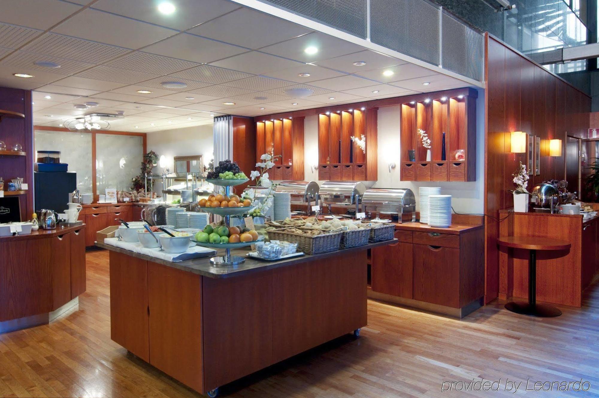 Scandic Station 4*